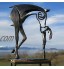 Kiss Horse Sculpture Statue moderne en métal rustique pour homme Cadeau d'extérieur